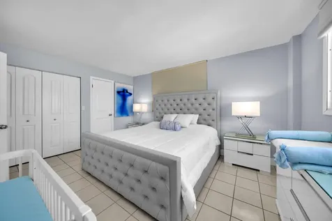 6900 Bay Drive Miami Beach FL 33141