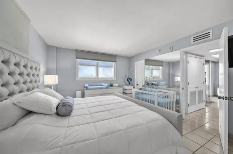 6900 Bay Drive Miami Beach FL 33141