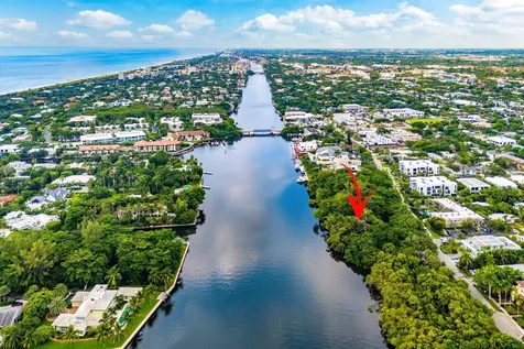 1001 Palm Trail Delray Beach FL 33483