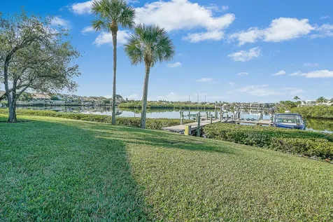 2703 Captains Way Jupiter FL 33477