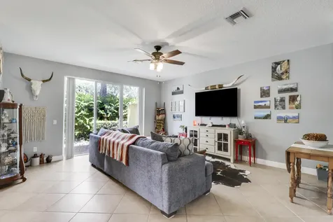 102 Via Emilia Royal Palm Beach FL 33411