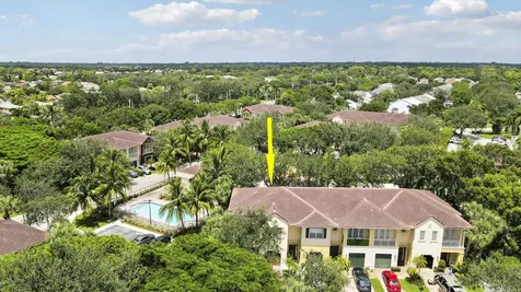 102 Via Emilia Royal Palm Beach FL 33411