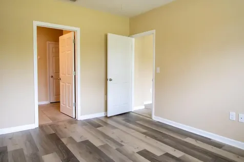 2716 Granville Manor Vero Beach FL 32968
