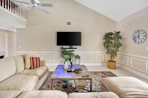 11 Berwick Road Palm Beach Gardens FL 33418