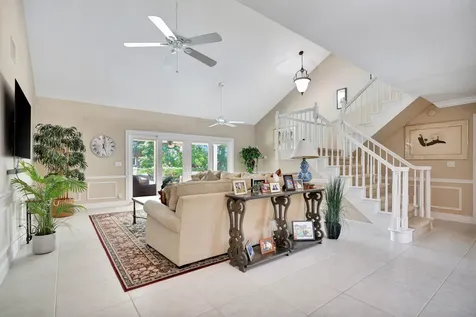 11 Berwick Road Palm Beach Gardens FL 33418