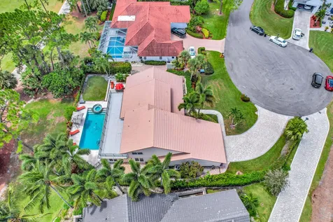 11 Berwick Road Palm Beach Gardens FL 33418