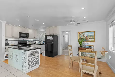 208 34th Street West Palm Beach FL 33407