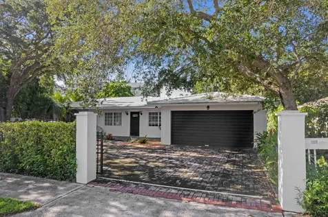 208 34th Street West Palm Beach FL 33407