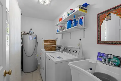 208 34th Street West Palm Beach FL 33407