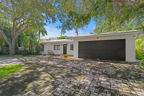 208 34th Street West Palm Beach FL 33407