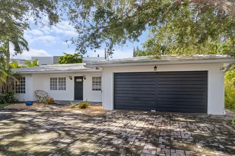 208 34th Street West Palm Beach FL 33407