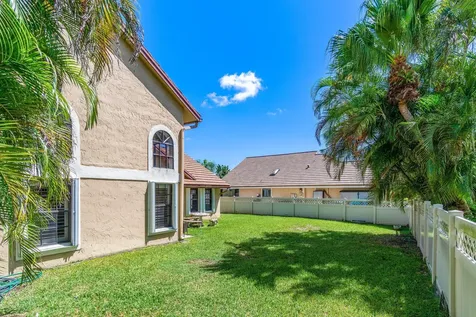 8102 Allspice Drive Boynton Beach FL 33472