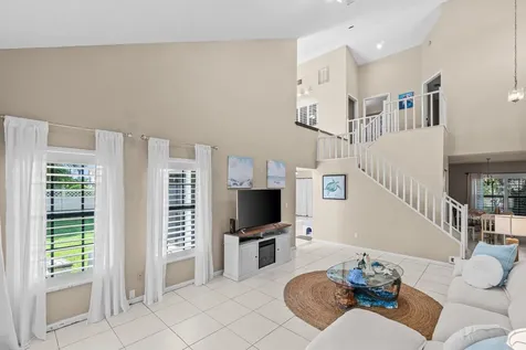 8102 Allspice Drive Boynton Beach FL 33472