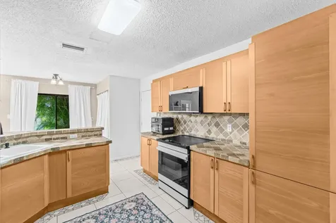 8102 Allspice Drive Boynton Beach FL 33472
