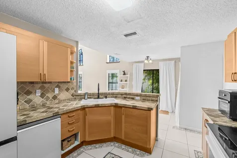 8102 Allspice Drive Boynton Beach FL 33472