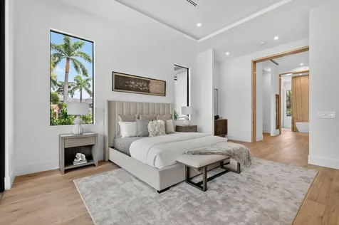 721 Ne 34th Street Boca Raton FL 33431