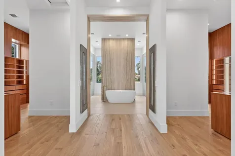 721 Ne 34th Street Boca Raton FL 33431