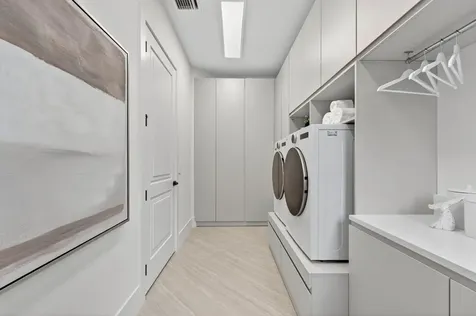 721 Ne 34th Street Boca Raton FL 33431