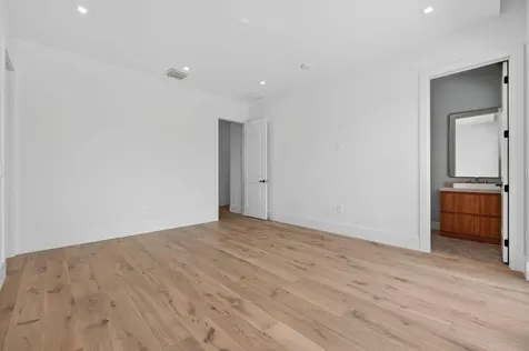 721 Ne 34th Street Boca Raton FL 33431