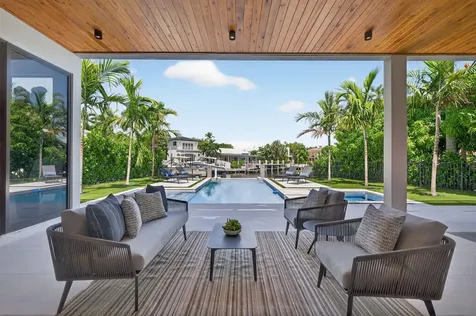 721 Ne 34th Street Boca Raton FL 33431