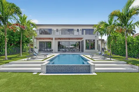 721 Ne 34th Street Boca Raton FL 33431