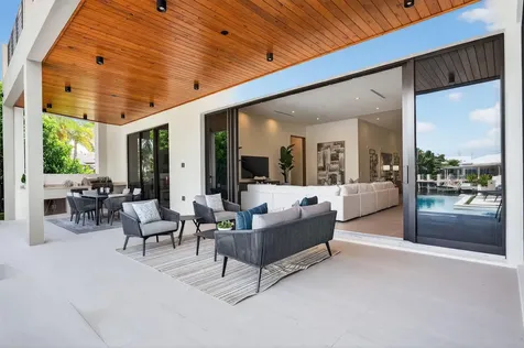 721 Ne 34th Street Boca Raton FL 33431