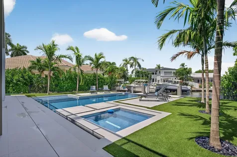 721 Ne 34th Street Boca Raton FL 33431