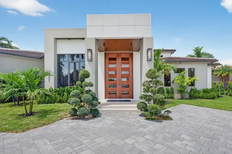 721 Ne 34th Street Boca Raton FL 33431