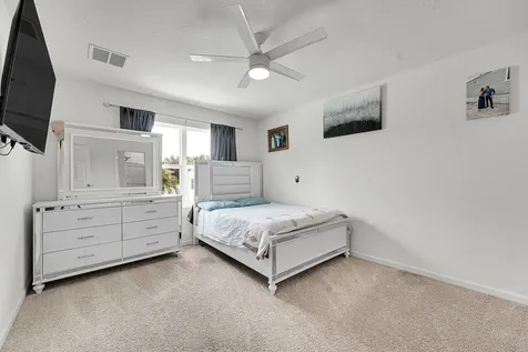 418 Nw Airoso Boulevard Port Saint Lucie FL 34983