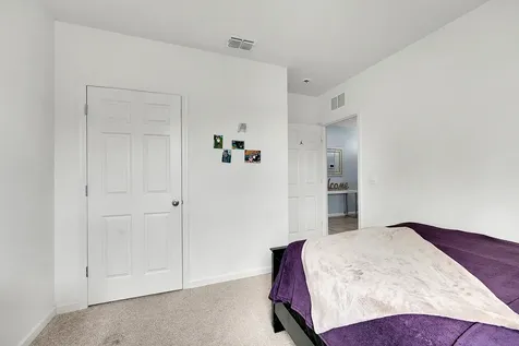418 Nw Airoso Boulevard Port Saint Lucie FL 34983