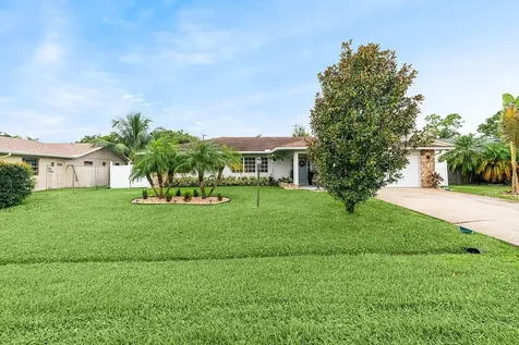2482 Se Sidonia Street Port Saint Lucie FL 34952