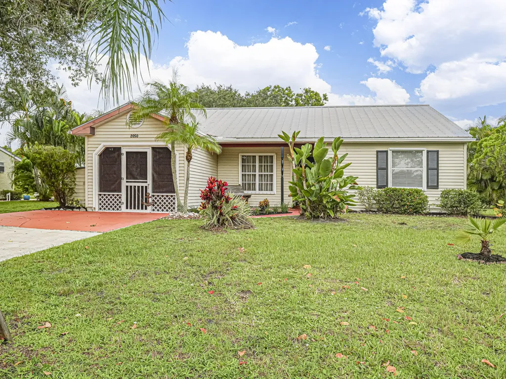 2050 Se West Dunbrooke Circle Port Saint Lucie FL 34952