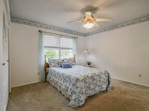 2050 Se West Dunbrooke Circle Port Saint Lucie FL 34952