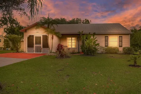 2050 Se West Dunbrooke Circle Port Saint Lucie FL 34952