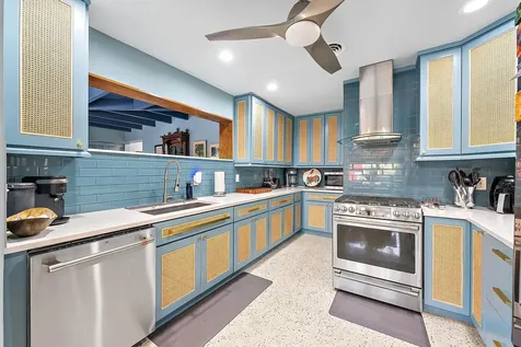 631 S Palmway Lake Worth Beach FL 33460