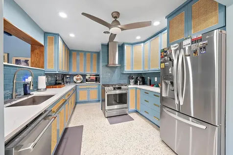 631 S Palmway Lake Worth Beach FL 33460