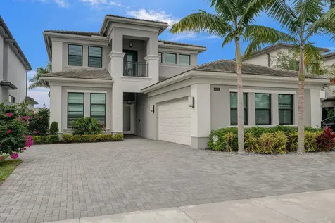 9052 Chauvet Way Boca Raton FL 33496