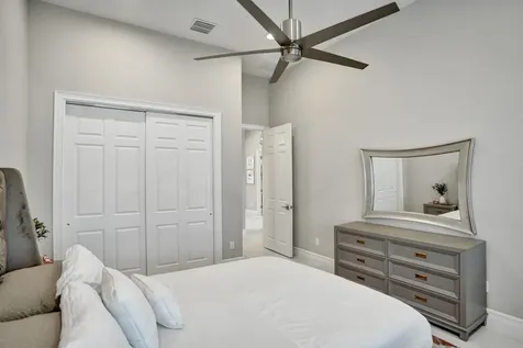 9052 Chauvet Way Boca Raton FL 33496