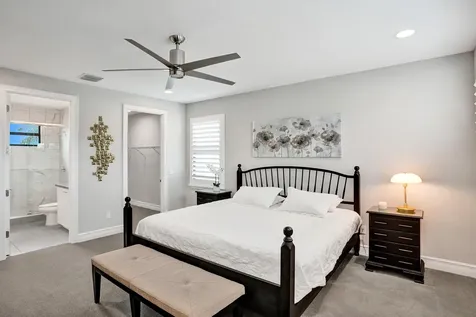 9052 Chauvet Way Boca Raton FL 33496