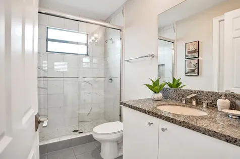 9052 Chauvet Way Boca Raton FL 33496