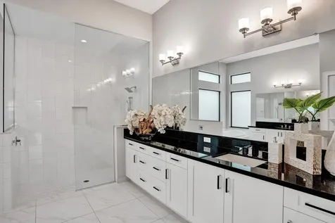 9052 Chauvet Way Boca Raton FL 33496