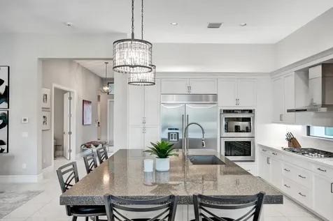 9052 Chauvet Way Boca Raton FL 33496