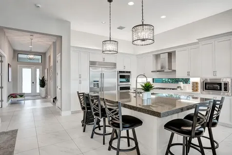 9052 Chauvet Way Boca Raton FL 33496