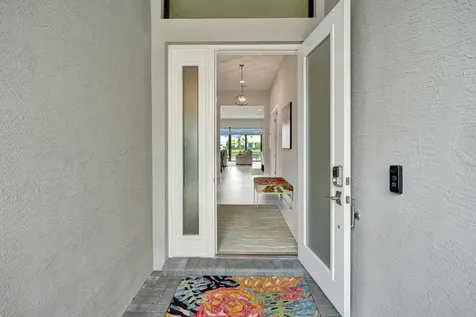 9052 Chauvet Way Boca Raton FL 33496