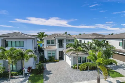 9052 Chauvet Way Boca Raton FL 33496