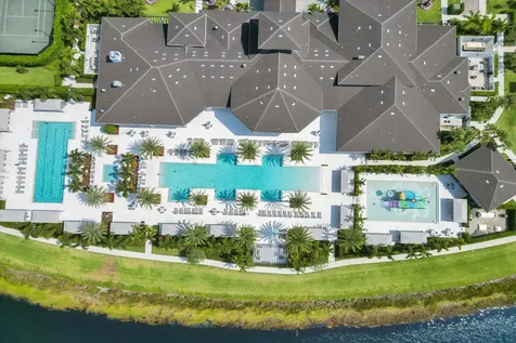 9052 Chauvet Way Boca Raton FL 33496