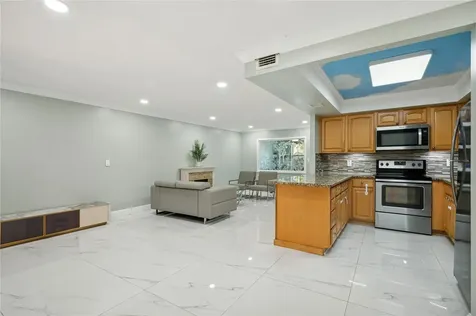 3311 Mallard Close Pompano Beach FL 33064
