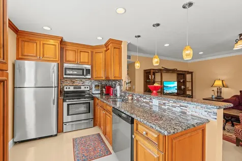 480 Flanders J Delray Beach FL 33484