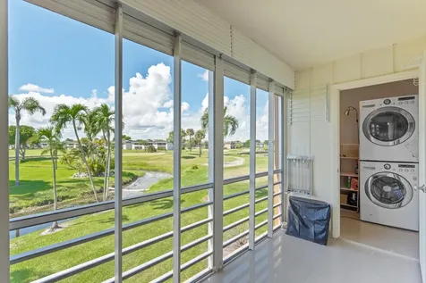 480 Flanders J Delray Beach FL 33484