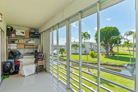 480 Flanders J Delray Beach FL 33484